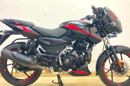 Bajaj Pulsar 125