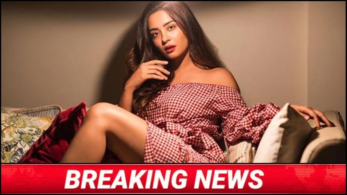 सालों बाद छलका अभिनेत्री का दर्द, बताया - उसने मुझे बुलाया फिर अपनी पेंट से निकाला और फिर करने लगा... | Surveen Chawla Interview