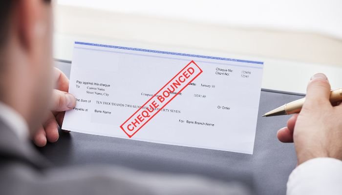 Cheque Bounce Case: चेक बाउंस पर सुप्रीम कोर्ट का ऐतिहासिक फैसला, जहा का खाता वही होगी शिकायत…